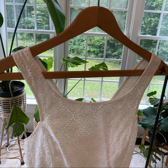 Lilly Pulitzer Top Lace Floral Preppy V - Picture 3 of 10